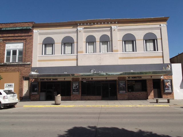 Grand Theatres