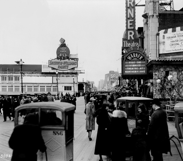 Warren Theatre