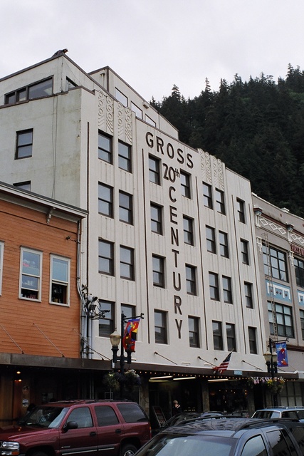 20th Century Theatre