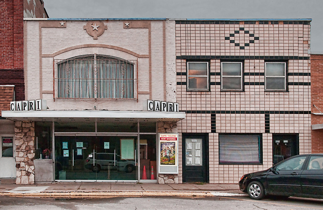 Capri Theater